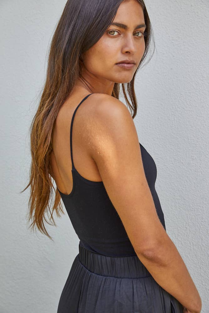 Seamless Spaghetti Strap Bodysuit (multi color options)