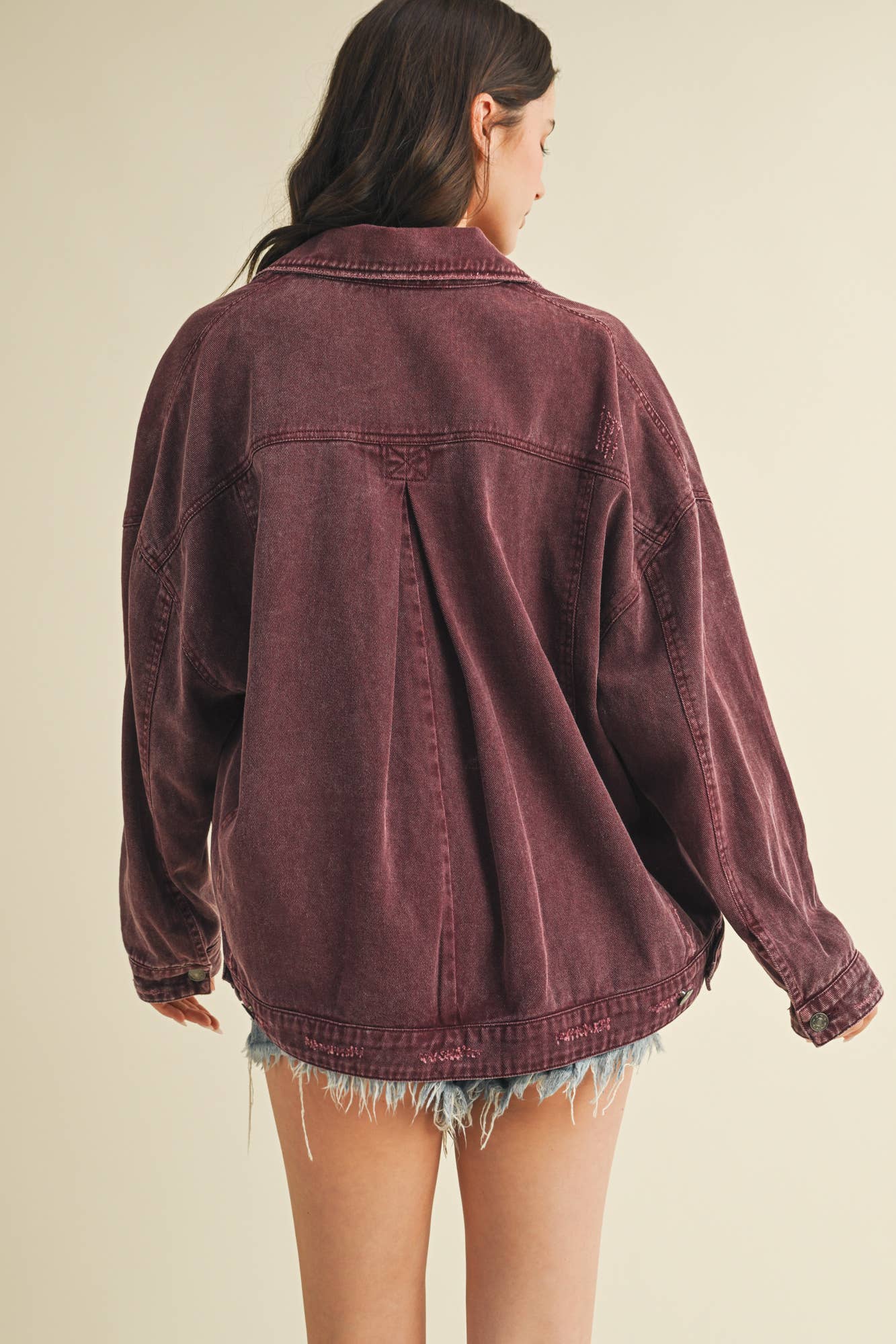 BACK PLEATED JACKET