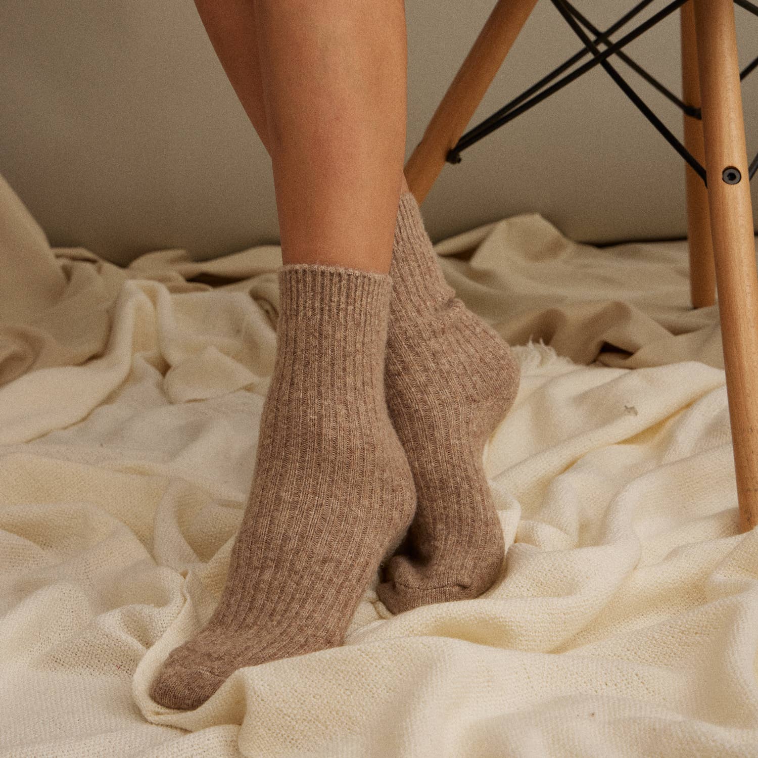 Ribbed Knit Crew Socks