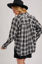 BUTTON DOWN DOLPHIN HEM PLAID SHIRT