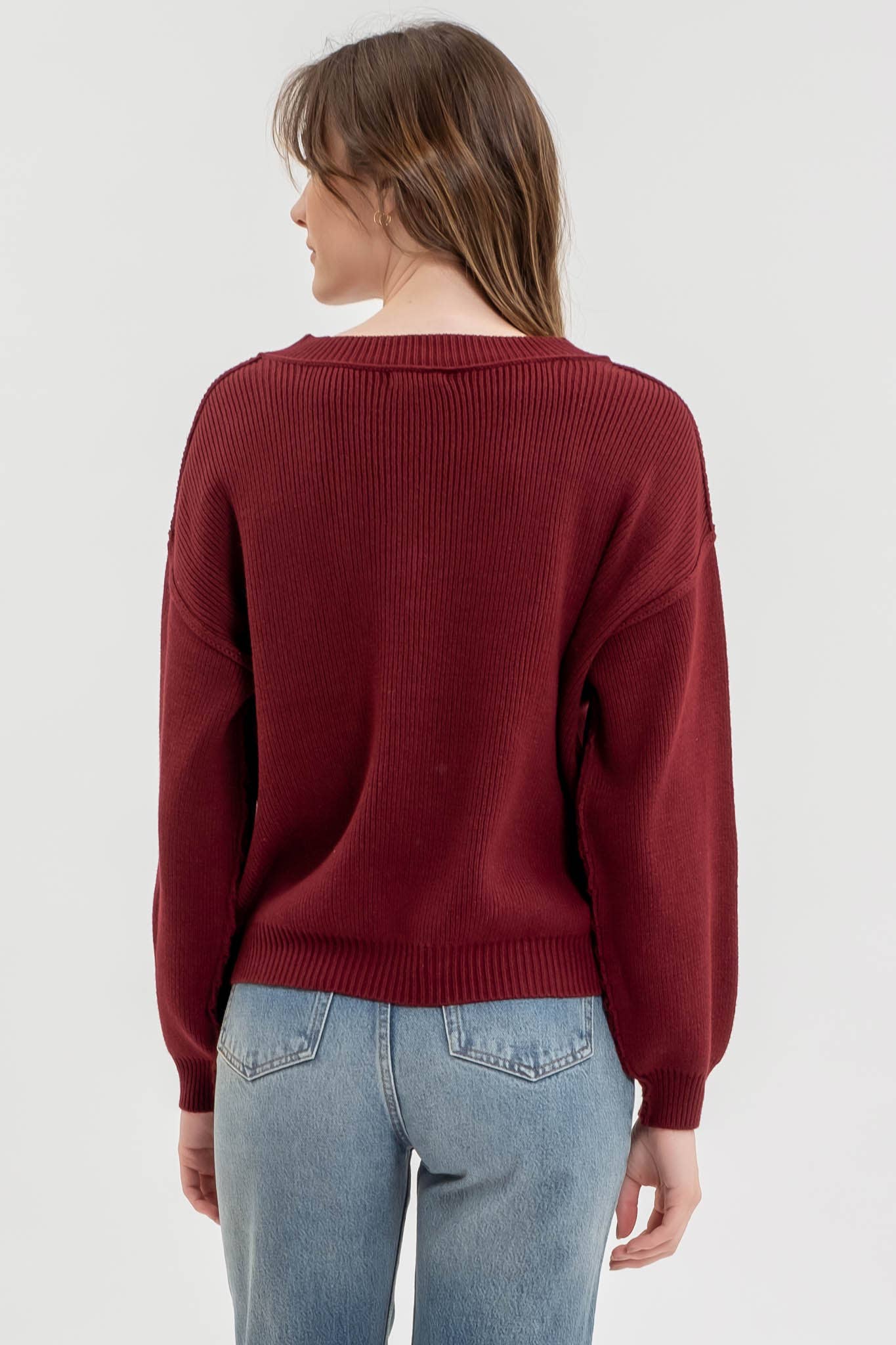 EXPOSED SEAM V NECK PULLOVER KNIT SWEATER