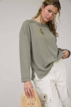 CREW NECK RIBBED LONG SLEEVE KNIT TOP