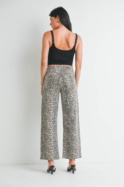 Leopard Vintage Straight Jeans