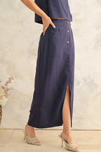 BUTTON AND SLIT FRONT LONG SKIRT