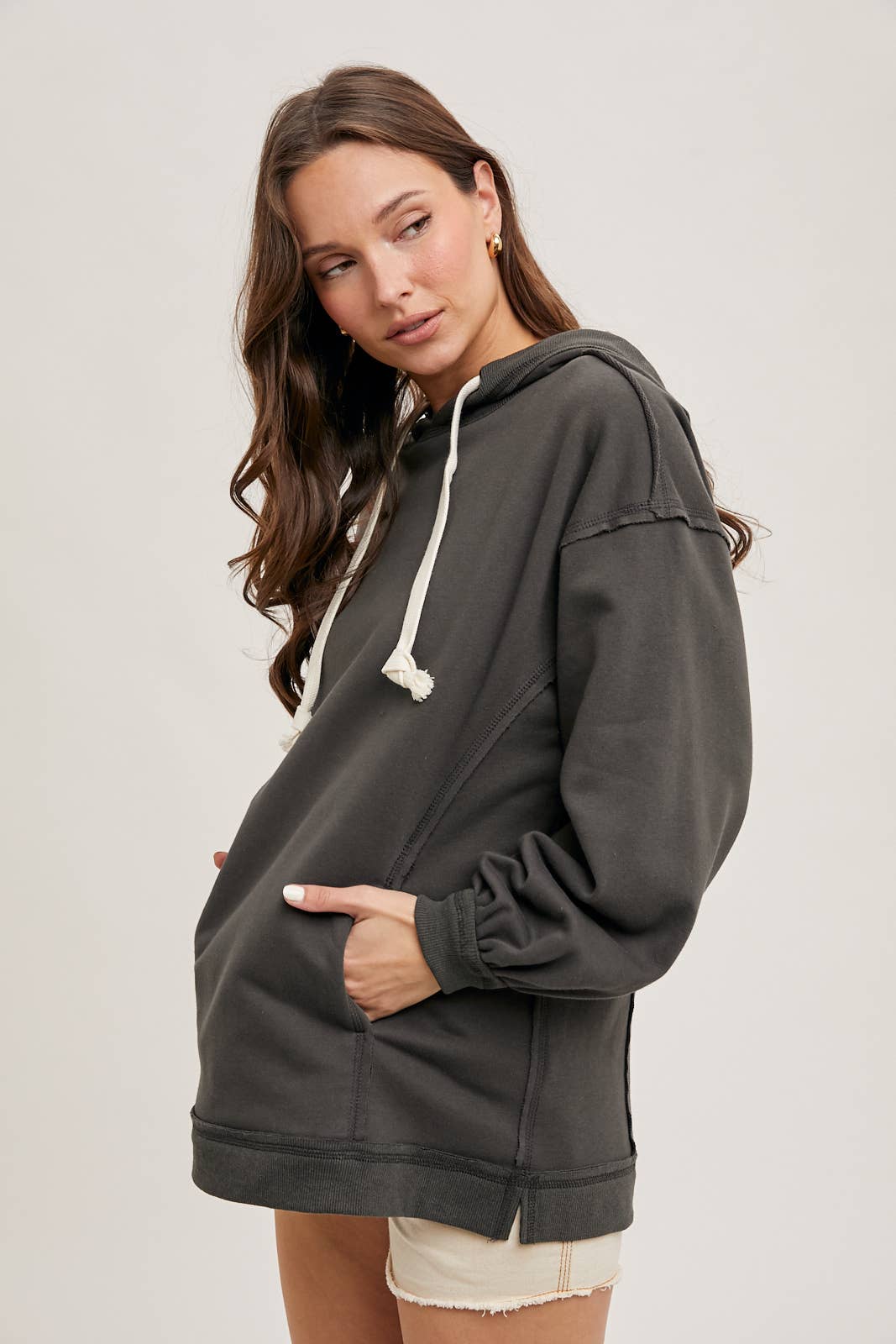 OVERSIZED SWEATSHIRT HOODIE WITH KANGAROO POCKET