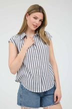STRIPE COLLARED SHORT SLEEVE BUTTON DOWN SHIRT