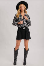 BUTTON DOWN DOLPHIN HEM PLAID SHIRT