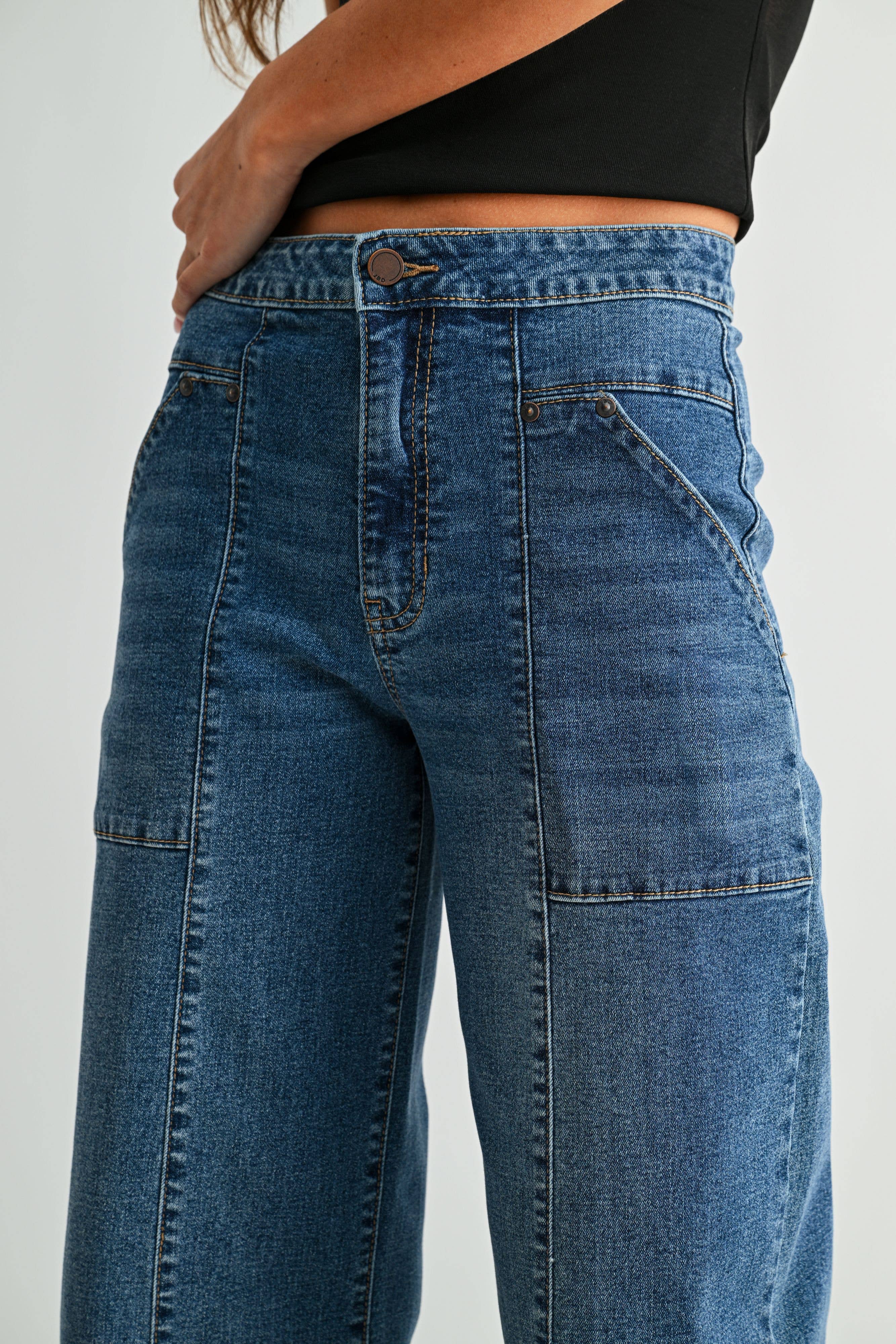 Pork Chop Pocket Straight Jeans – Medium Denim