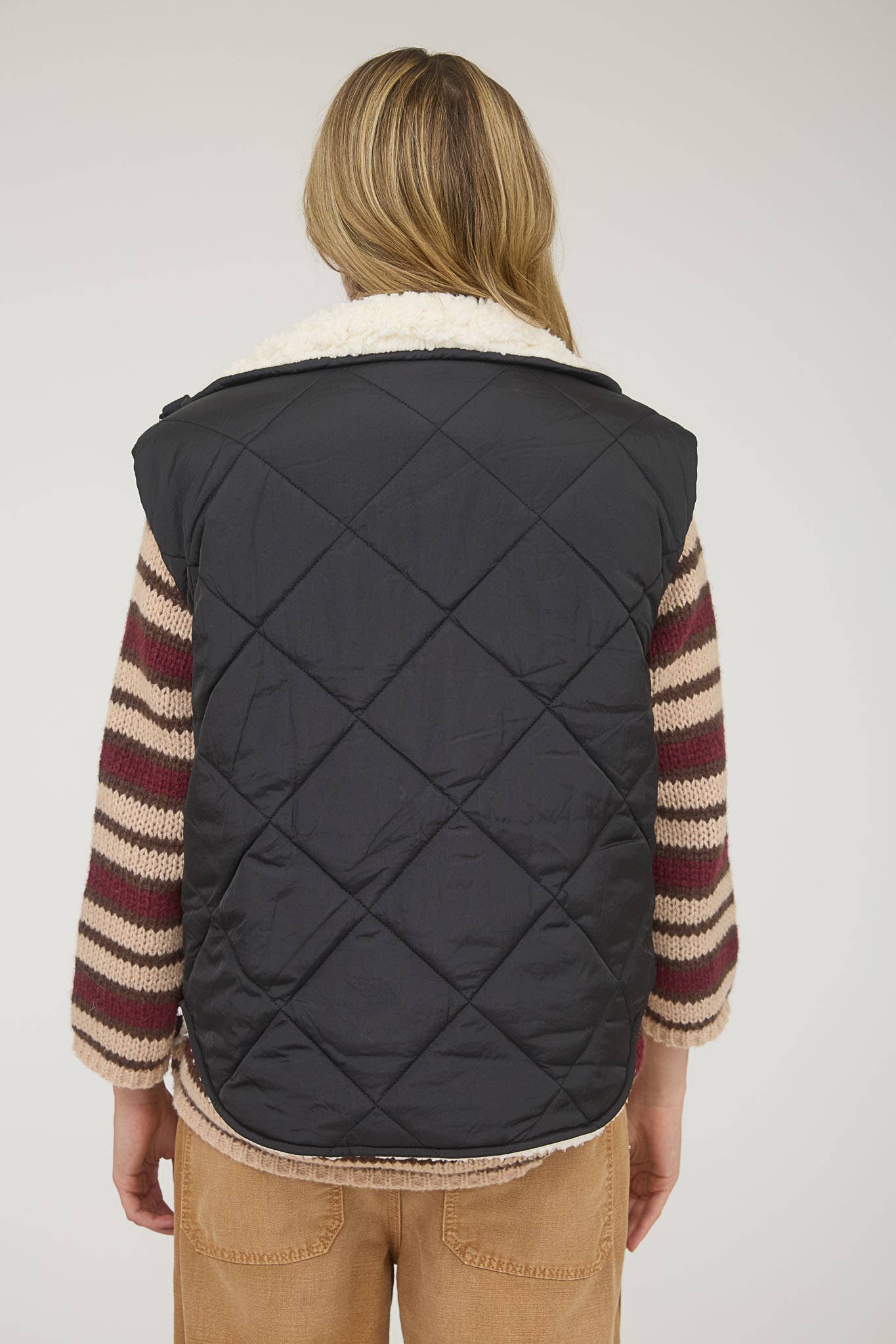 QUILTED ZIP UP FLEECE LINED PUFFER VEST