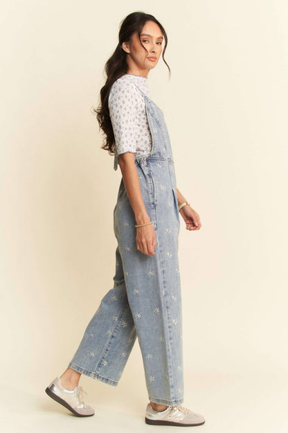 DAISY EMBROIDERED SIDE POCKET DENIM OVERALLS