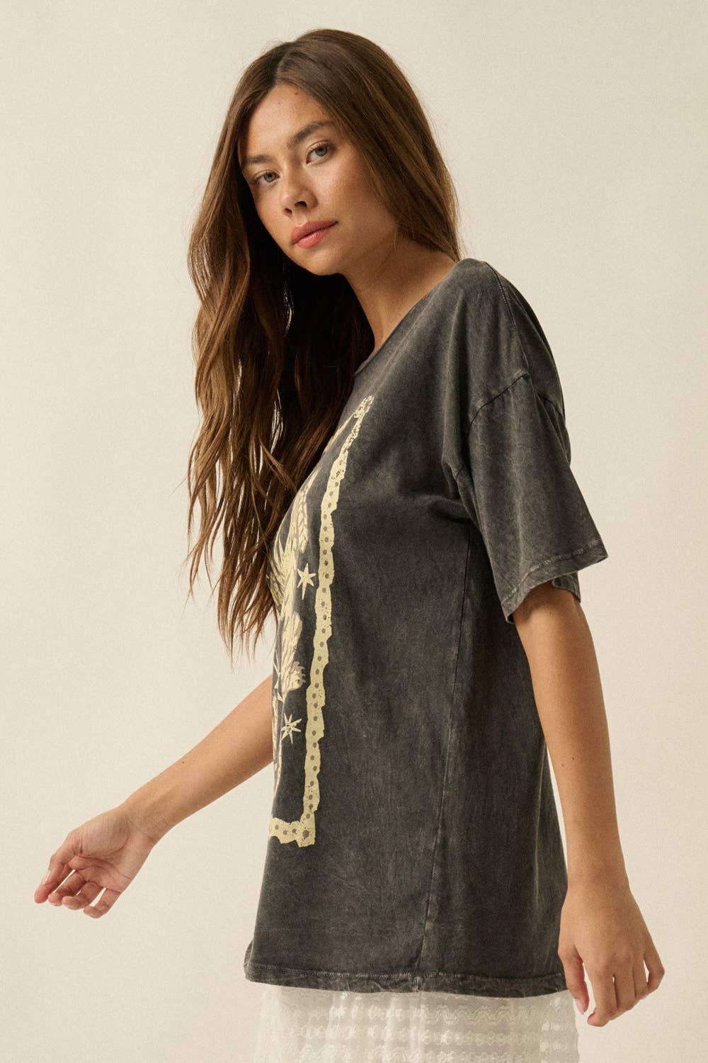 Tigers & Stars Vintage-Wash Oversized Graphic Tee – Charcoal