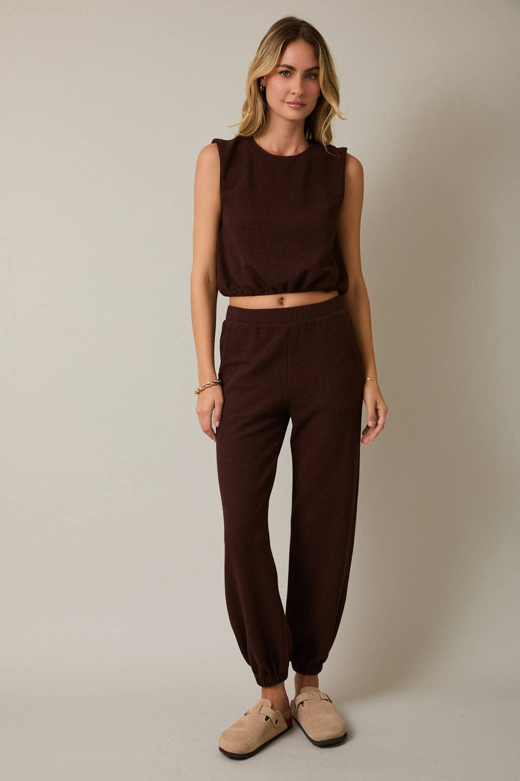 Round Neck Sleeveless Bubble Hem Top - Relaxed Tank