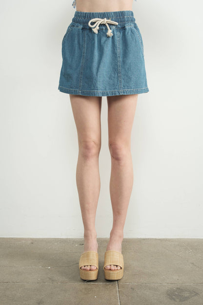 DENIM SMOCKED WAISTBAND SKORTS