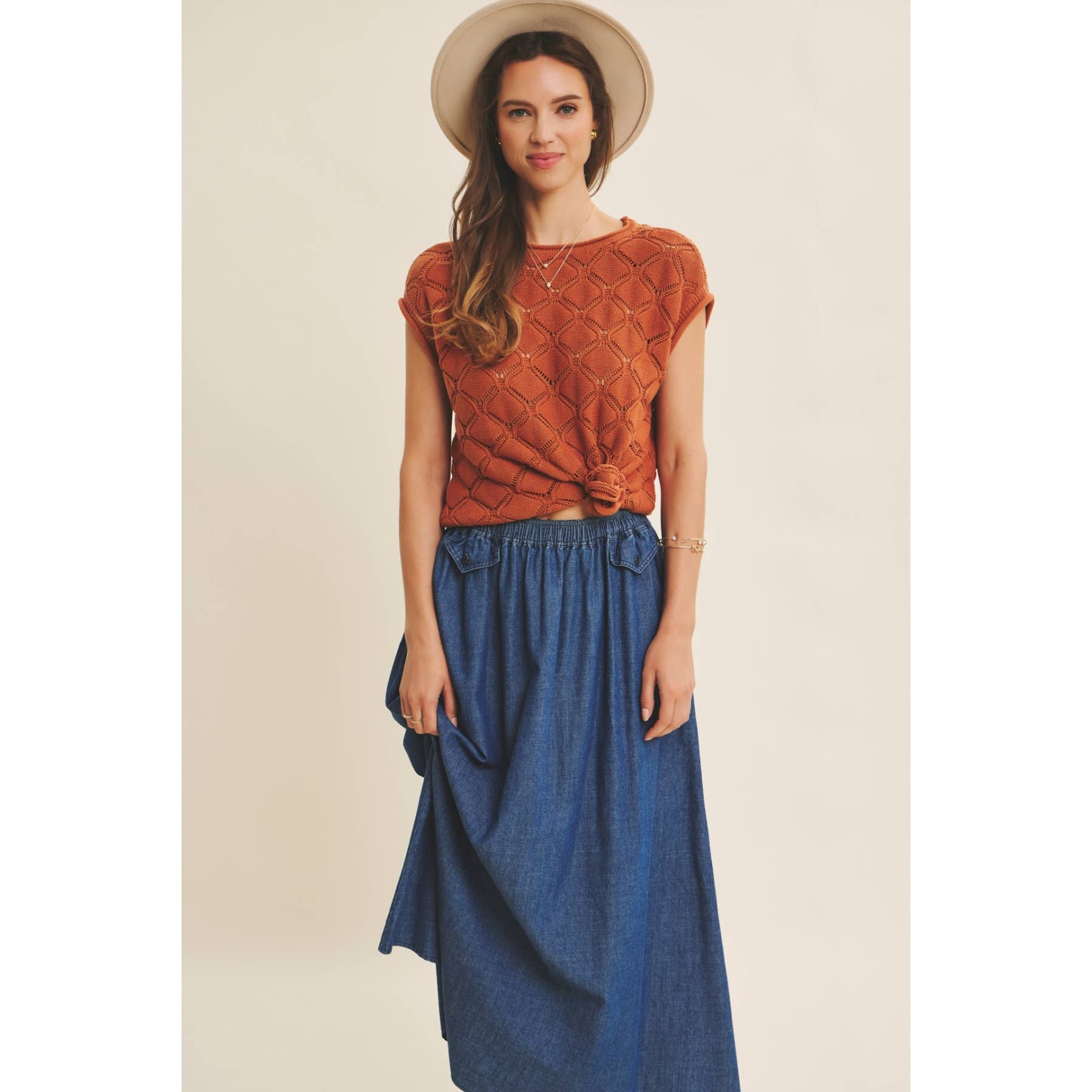 TIMELESS TEXTURED COTTON CABLE KNITTED SWEATER TOP