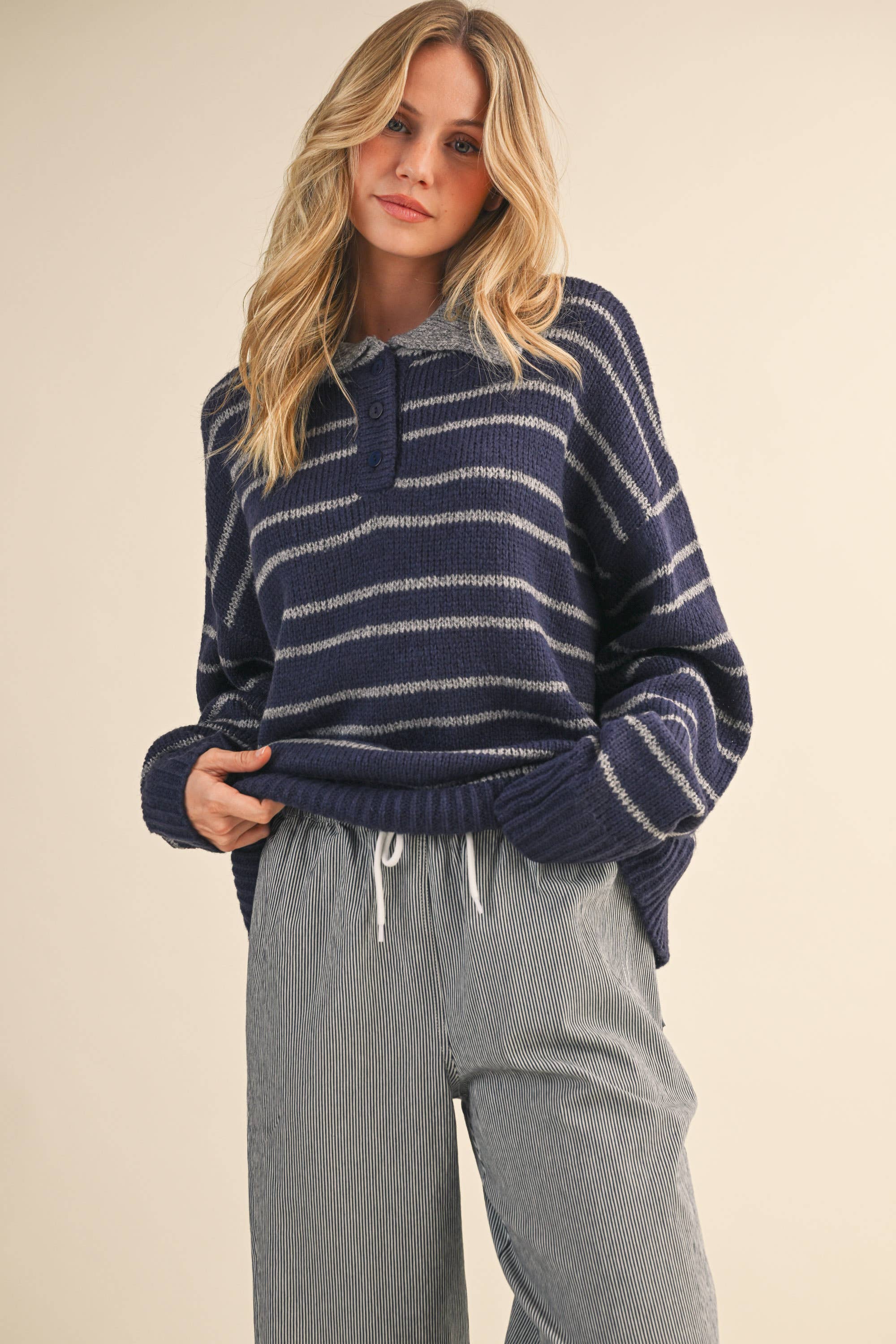 STRIPE SWEATER W/ COLLAR