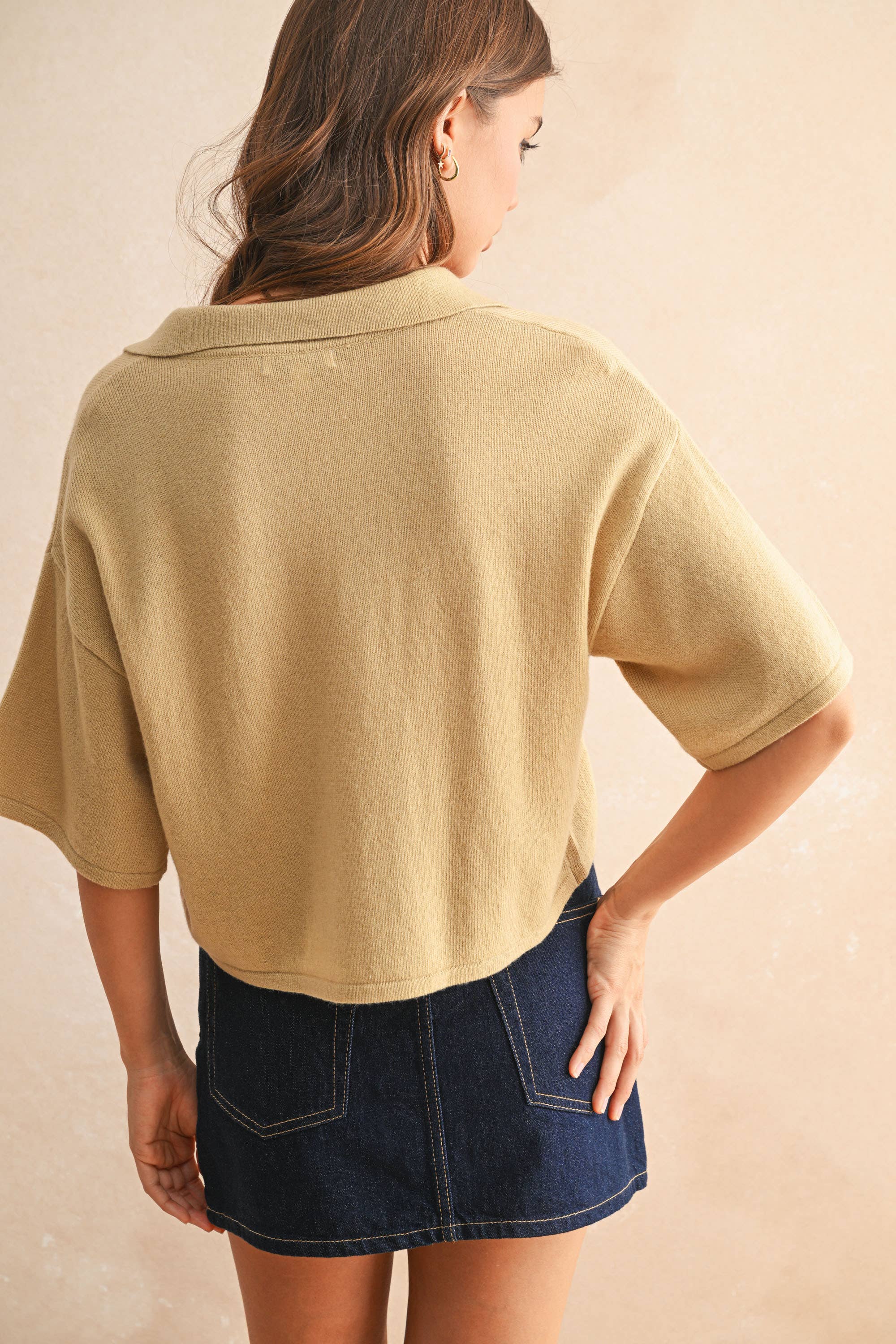 V-NECK CROP POLO SHIRT