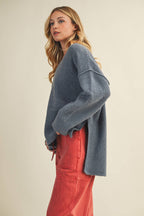 OVERSIZED V NECK SWEATER TOP