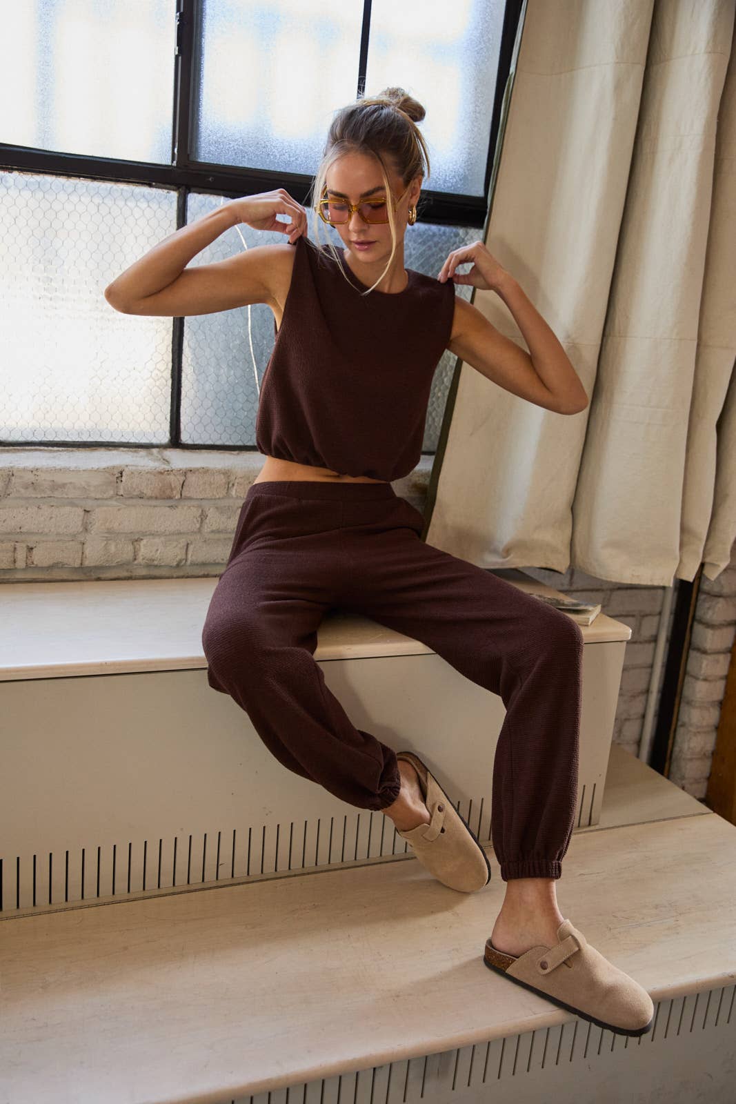 Round Neck Sleeveless Bubble Hem Top - Relaxed Tank