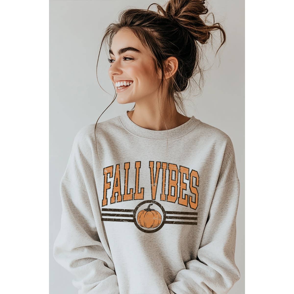 FALL VIBES VINTAGE GRAPHIC SWEATSHIRTS