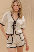 CONTRAST WAVY TRIM FRONT TIE TOP & LINEN SHORT SET